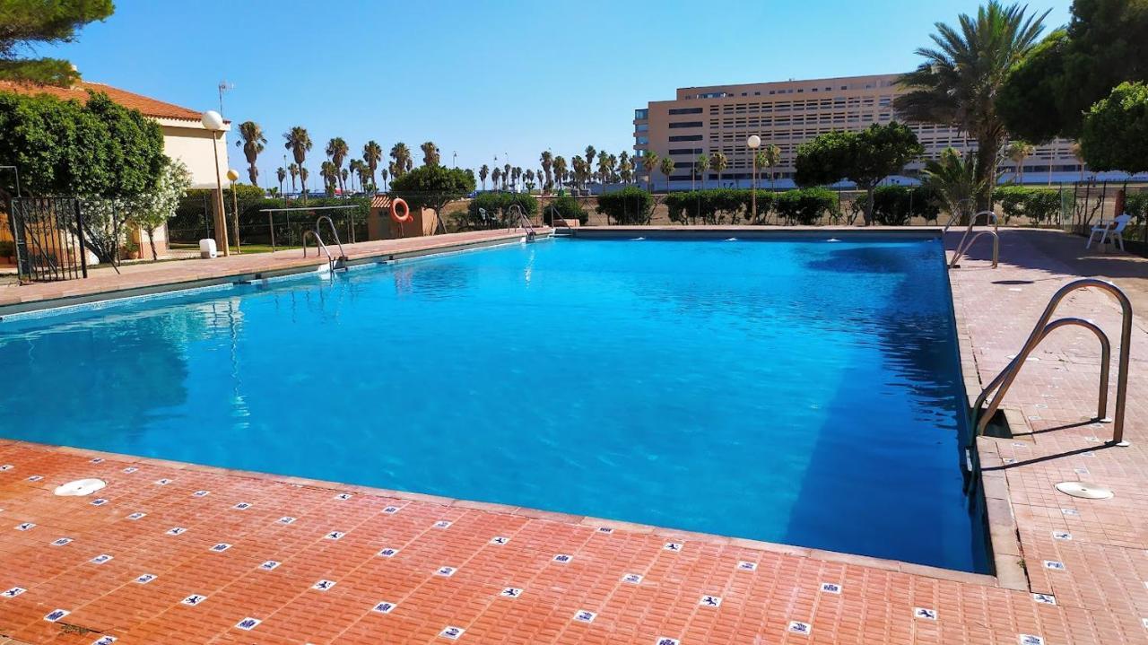 רוקאוטס דה מר Coqueto Apartamento Con Terraza En La Playa מראה חיצוני תמונה